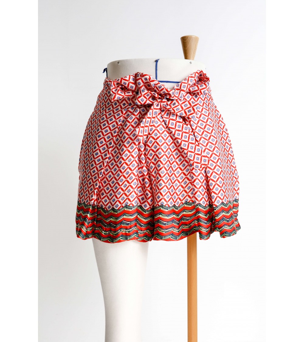 Short/Pantalon ceinturé, à plis