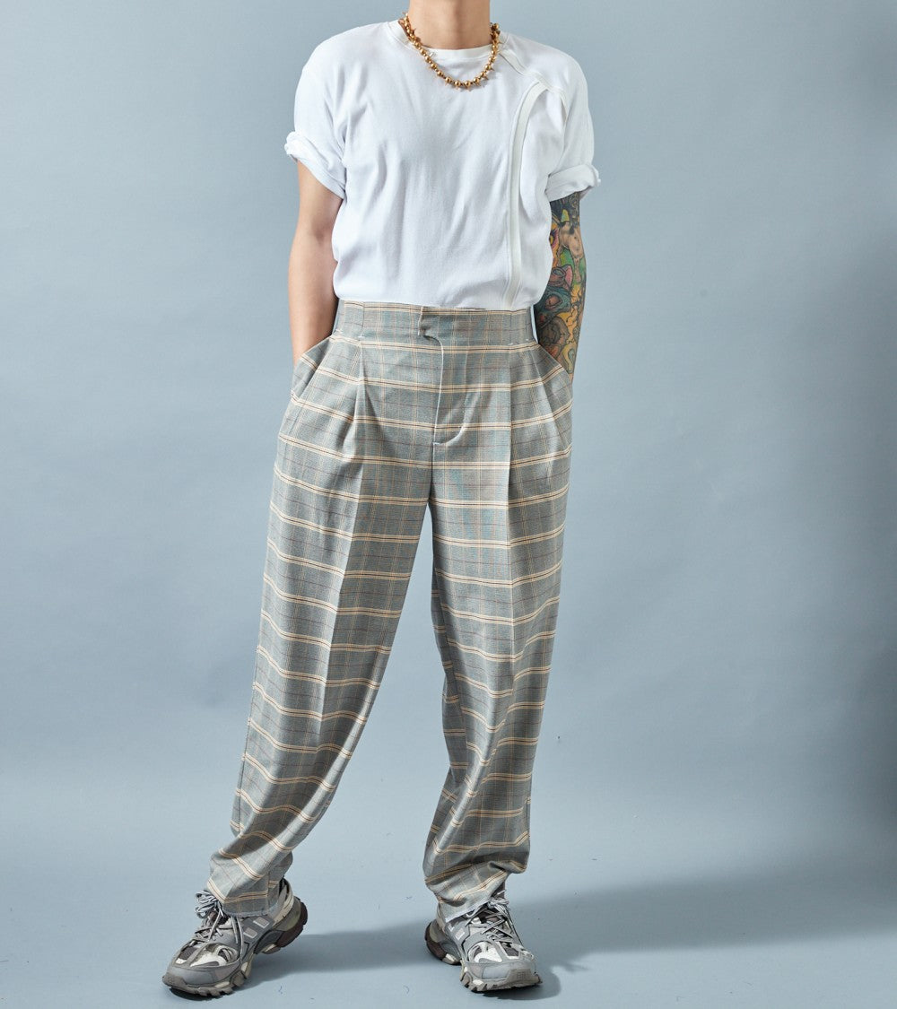 Le 1300 Pantalon ample à plis couchés