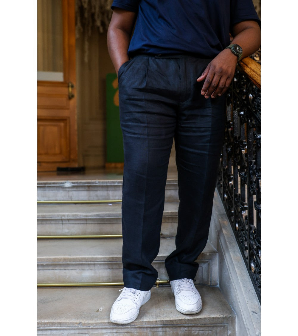 Le 1301 Pantalon droit de ville à plis couchés