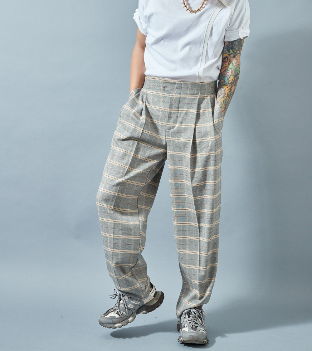 Le 1300 Pantalon ample à plis couchés