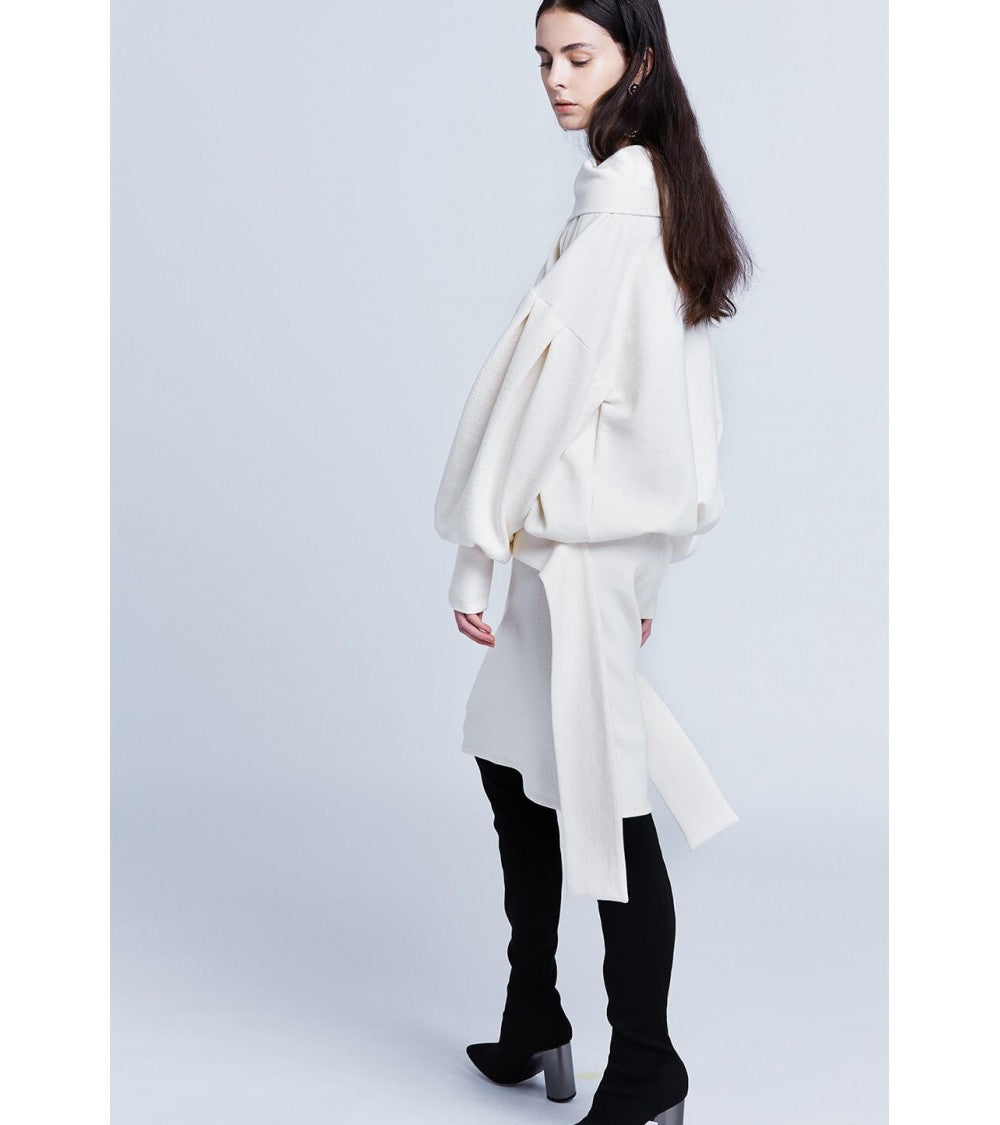 Le 000a et b - Robe longue blousante avec col retourné