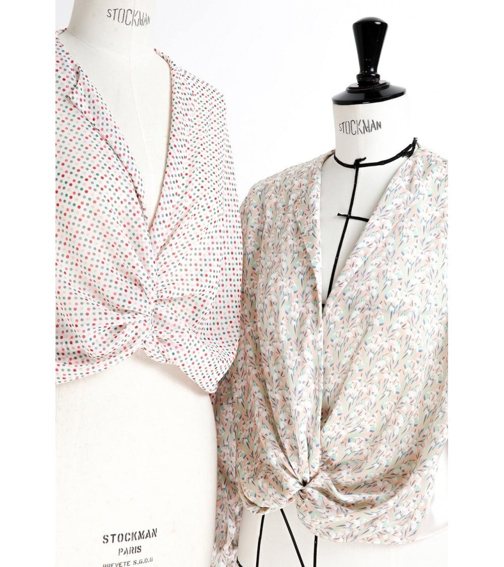 Blouse nouée avec ou sans manche