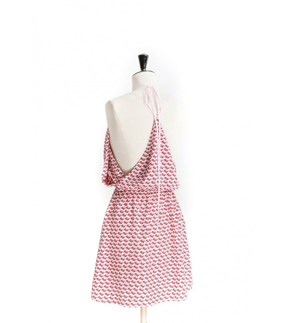Robe à panneaux, coupée à la taille